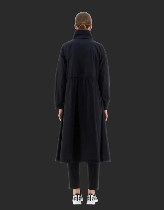 Black Laminar Raincoat in Ultra Light Nylon